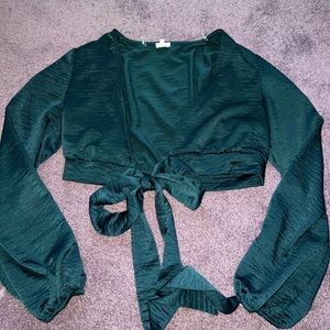 Long sleeve cropped tie front top